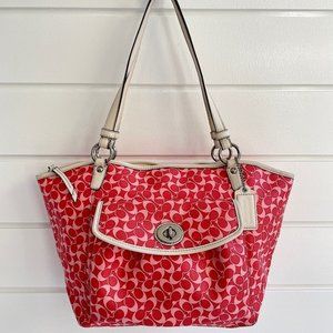 Coach Chelsea Medium Tote Bag In Pomegranate Pink and White F15135